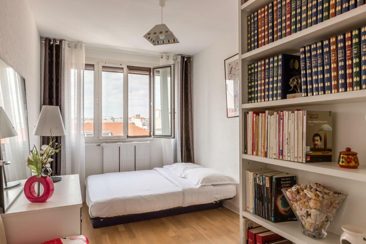 Veeve - Canal Saint Martin Pad Apartment Paris